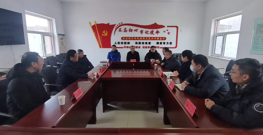 校党委书记刘东志一行到贝博扶持经济薄弱村调研走访慰问