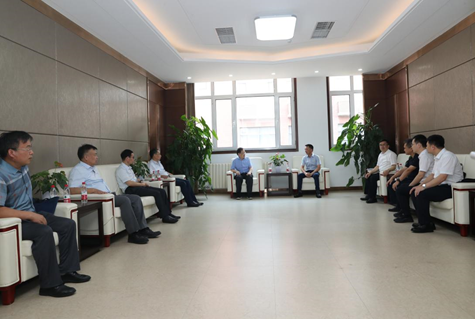 玉林市和兴业县有关领导带队走访贝博