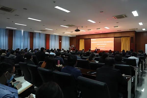 贝博举办理论学习中心组党史学习教育专题辅导报告