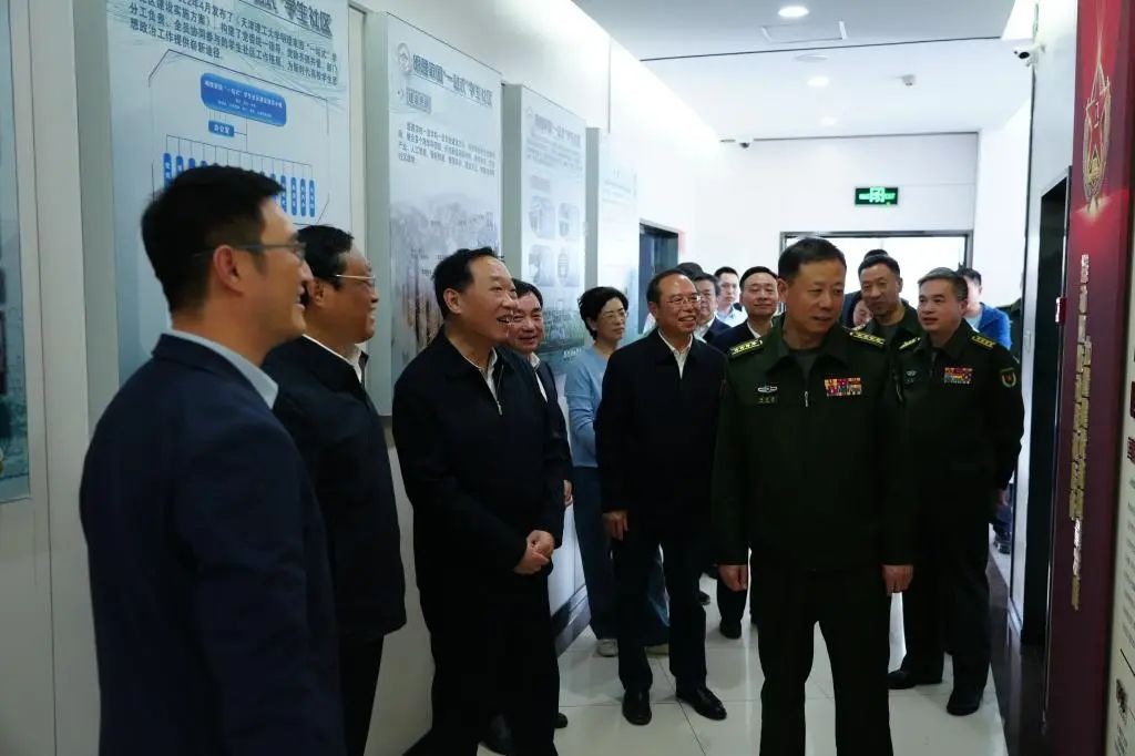 殷向杰到贝博调研征兵工作开展情况